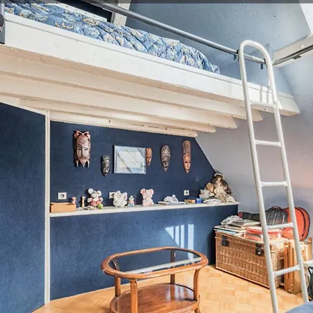Будинок відпочинку - Cosy House In Old Town For 6 People