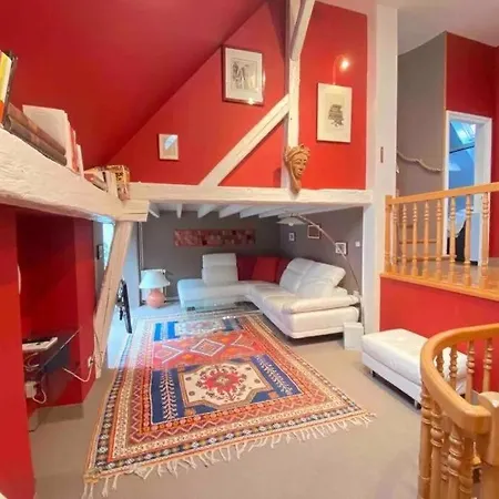 Будинок відпочинку - Cosy House In Old Town For 6 People Кольмар