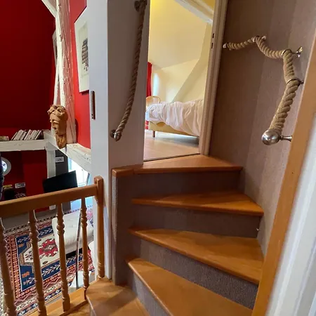 - Cosy House In Old Town For 6 People Будинок відпочинку *