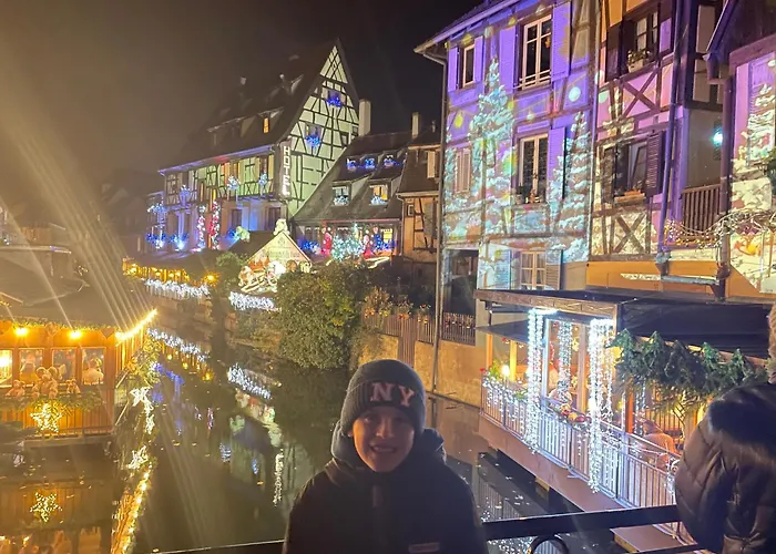 In Old Town 6 People Colmar